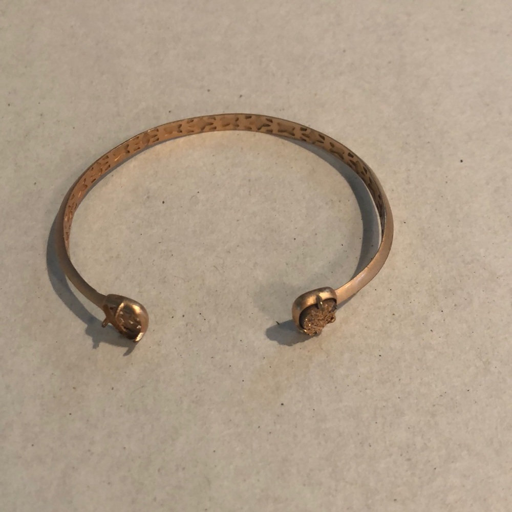 KENDRA SCOTT BRACELET